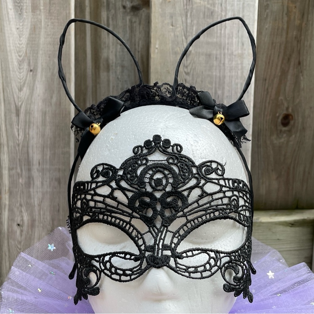 SET Lace Mask with Lace Ears